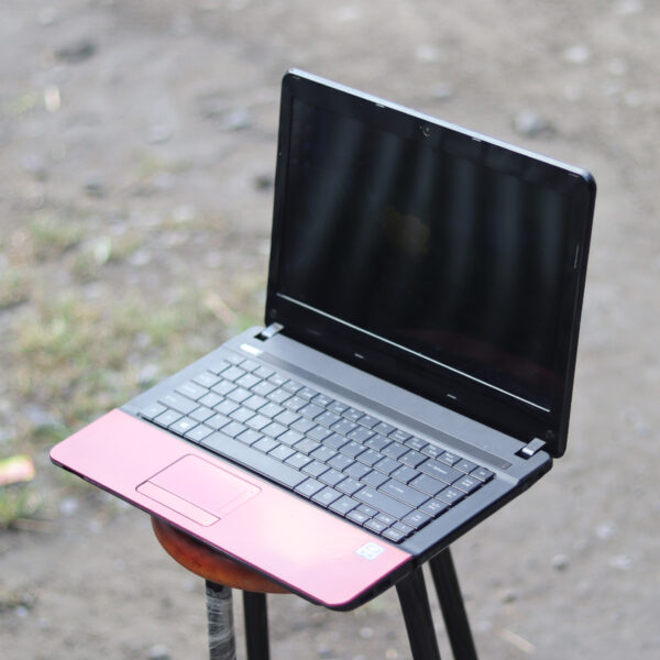 Laptop Acer intel Core i7 E1-431 | normal tinggal pakai siap kerja berat