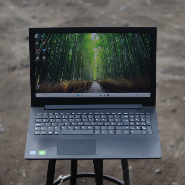 Laptop Desain Lenovo 81H7 Nvidia Grahics Siap Kerja Berat - Gambar 2
