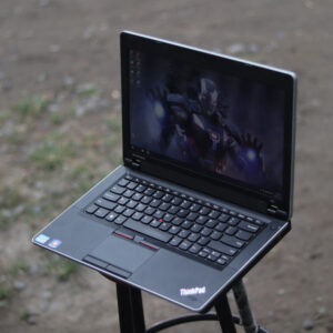 Laptop Lenovo Thinkpad E40 Core i3 Radeon Graphics | Lengkap Siap Pakai Untuk Editing