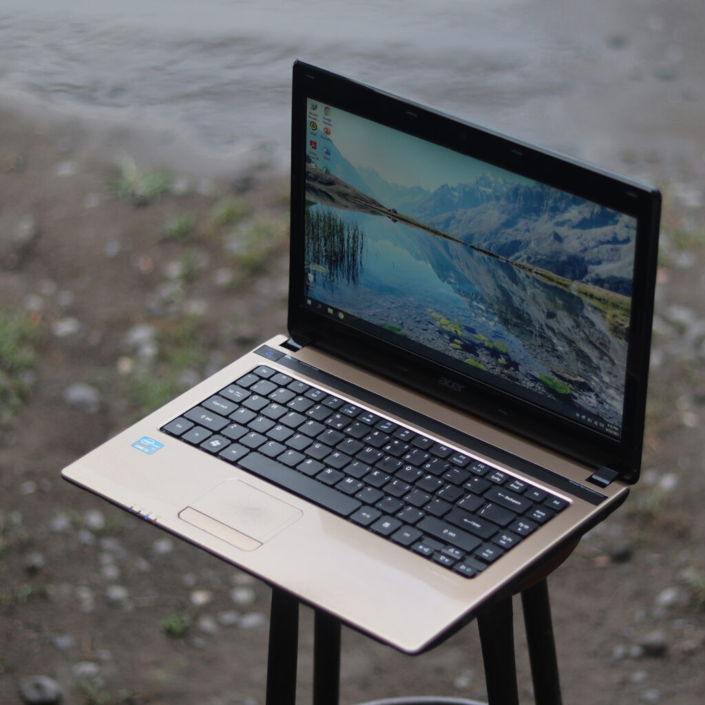 Laptop Second Acer 4752 | Core i3 4GB 500GB
