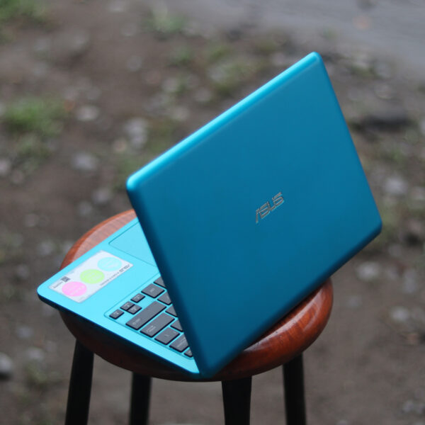 Laptop Second Asus E202SA | Intel N3060 2GB 500GB - Gambar 4