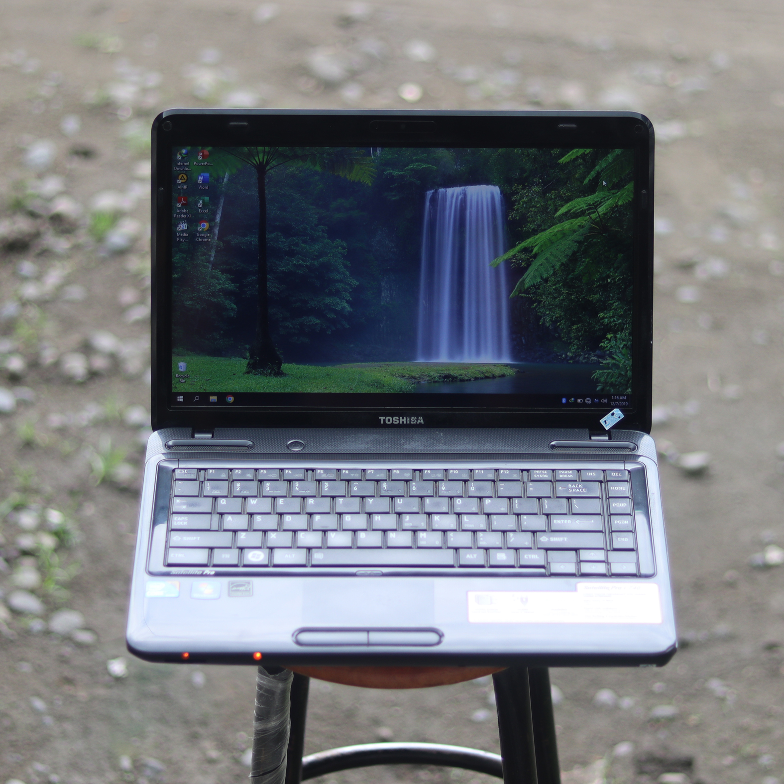 Toshiba Core i5 L645 Siap Pakai | 4GB 500GB - Gambar 2