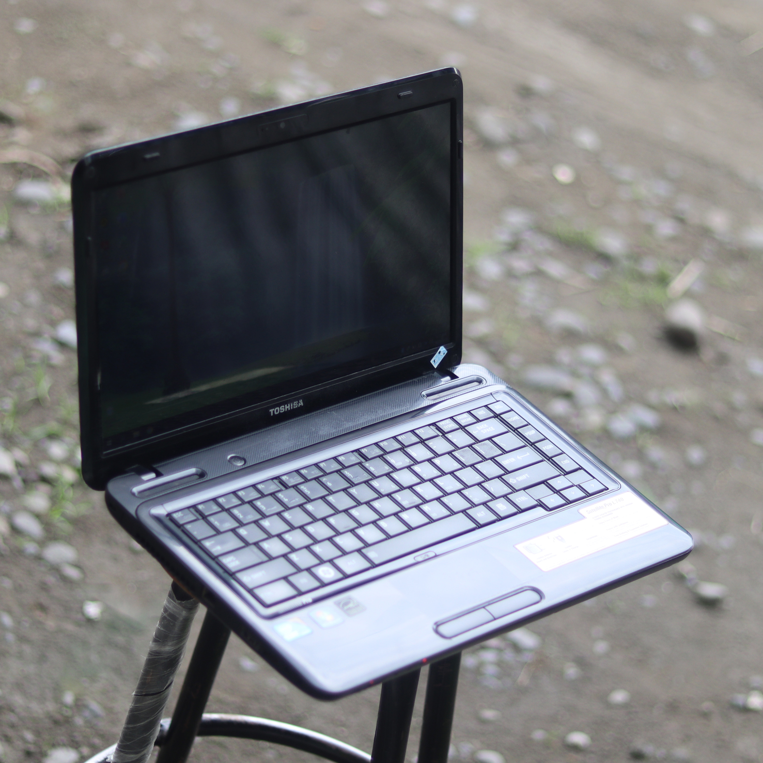 Toshiba Core i5 L645 Siap Pakai | 4GB 500GB - Gambar 3