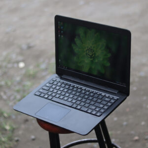 Asus Slim Vivoobook | AMD E26110