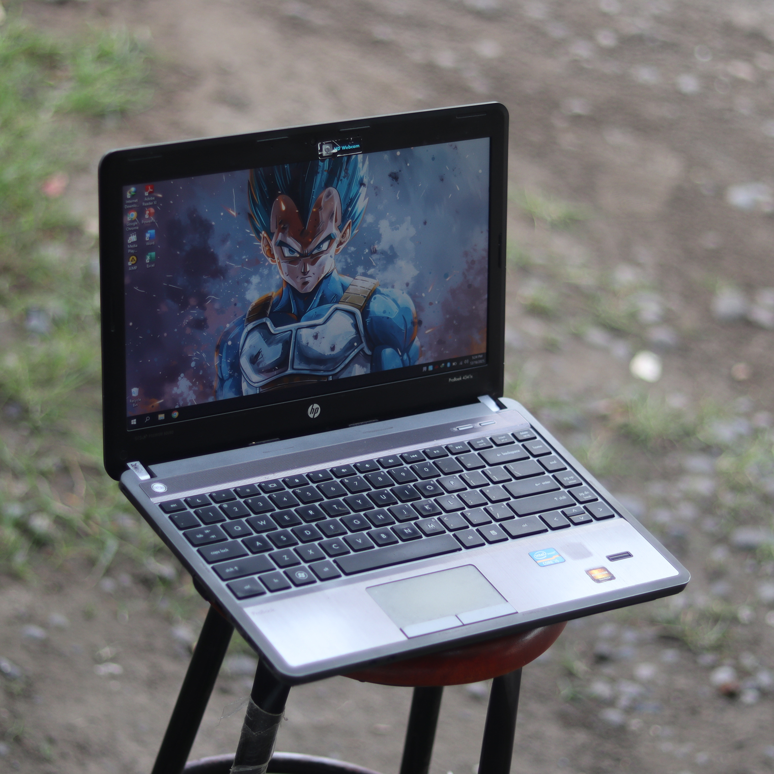 Hp Core i5 Radeon Graphics Desain - Gambar 3
