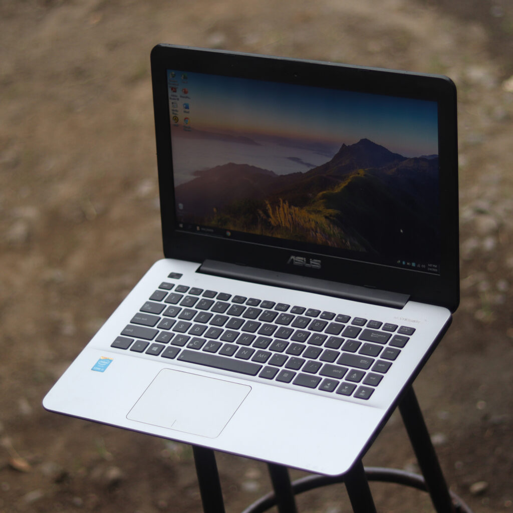 Laptop Asus X455LAB Core i3 Siap Pakai