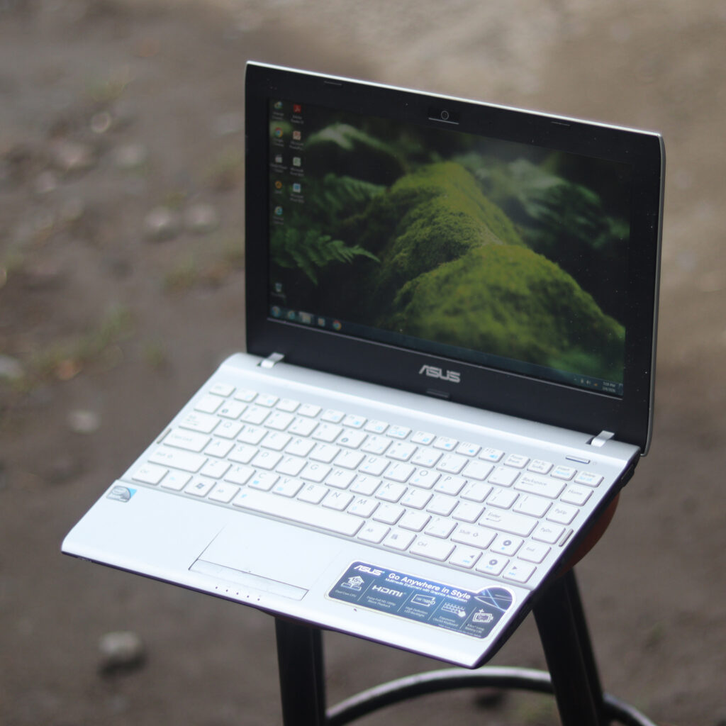 Laptop Second Asus 1225C | intel N2600