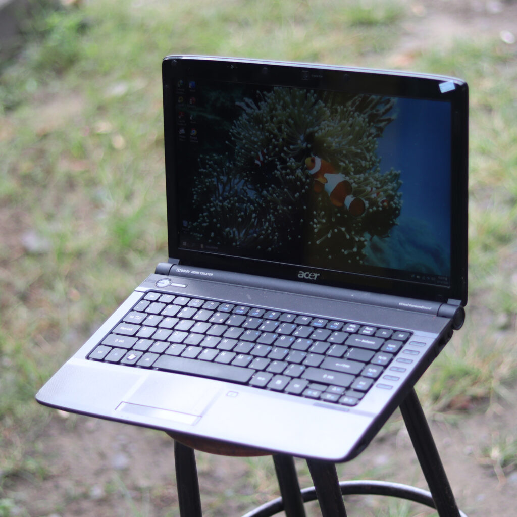 Acer 4740 | Core i3 Ram 4GB Hdd 320GB