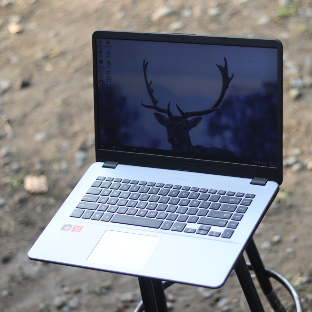 Asus Vivobook X505ZA | Ryzen 5 8GB 1 TB