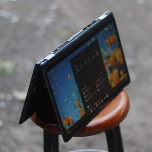 Lenovo Yoga 6 | Ryzen 5 Touch Screen Lipat