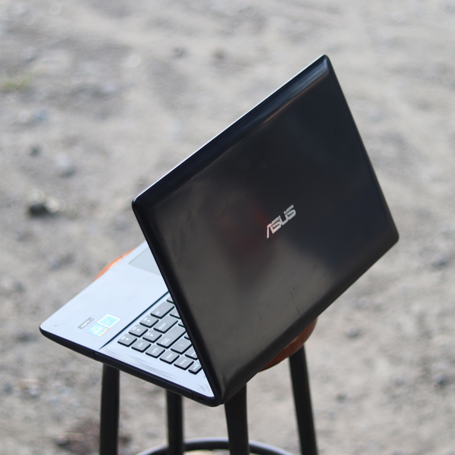ASUS X451CA | Laptop Untuk Kerja Office - Gambar 4