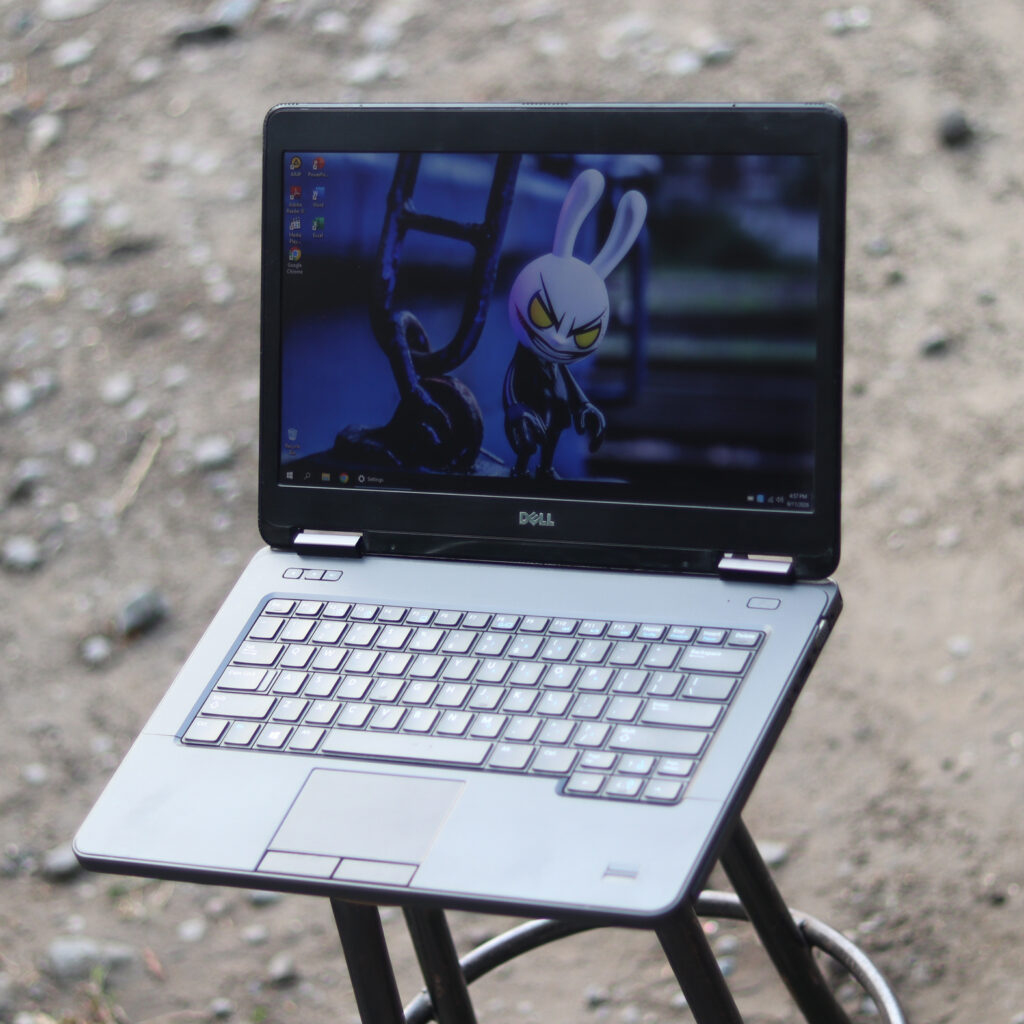 Dell E5440 | Core i3 4GB 500GB Win10