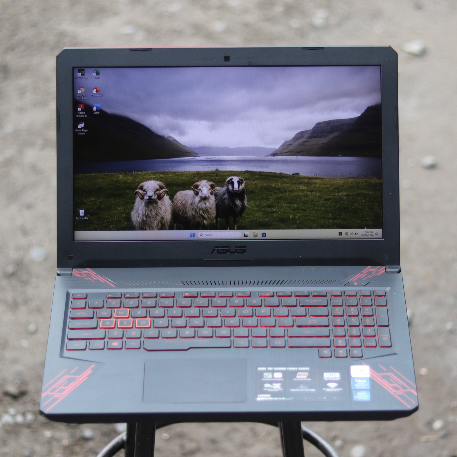 Asus Tuf Gaming FX504GD Nvidia 1050 Desain & Game - Gambar 2